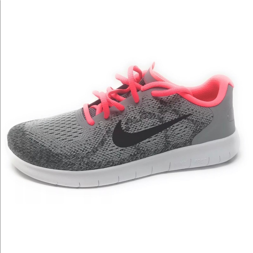 NIB Nike girls FREE RN Youth 5.5
